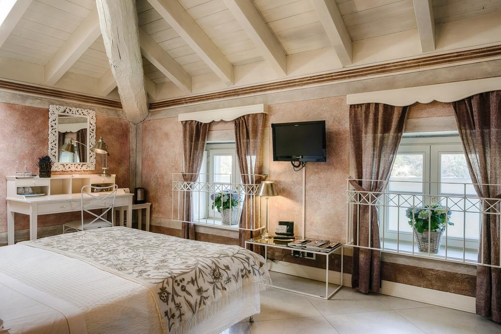 Relais Villa Vittoria Лальйо Екстер'єр фото